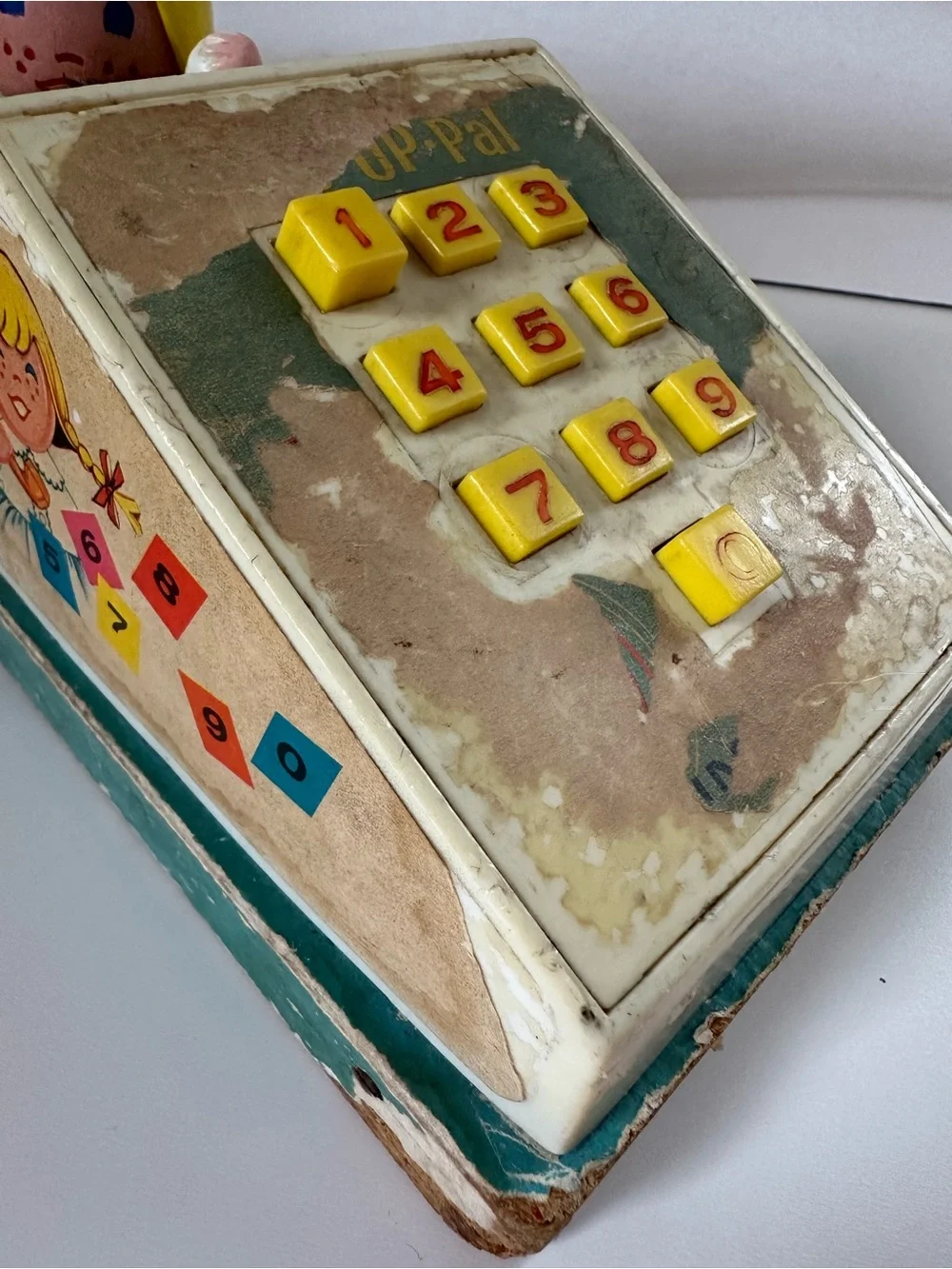Fisher-Price Pop-Up-Pal Chime Phone 1968 Vintage #150 Toy chime carrying handle